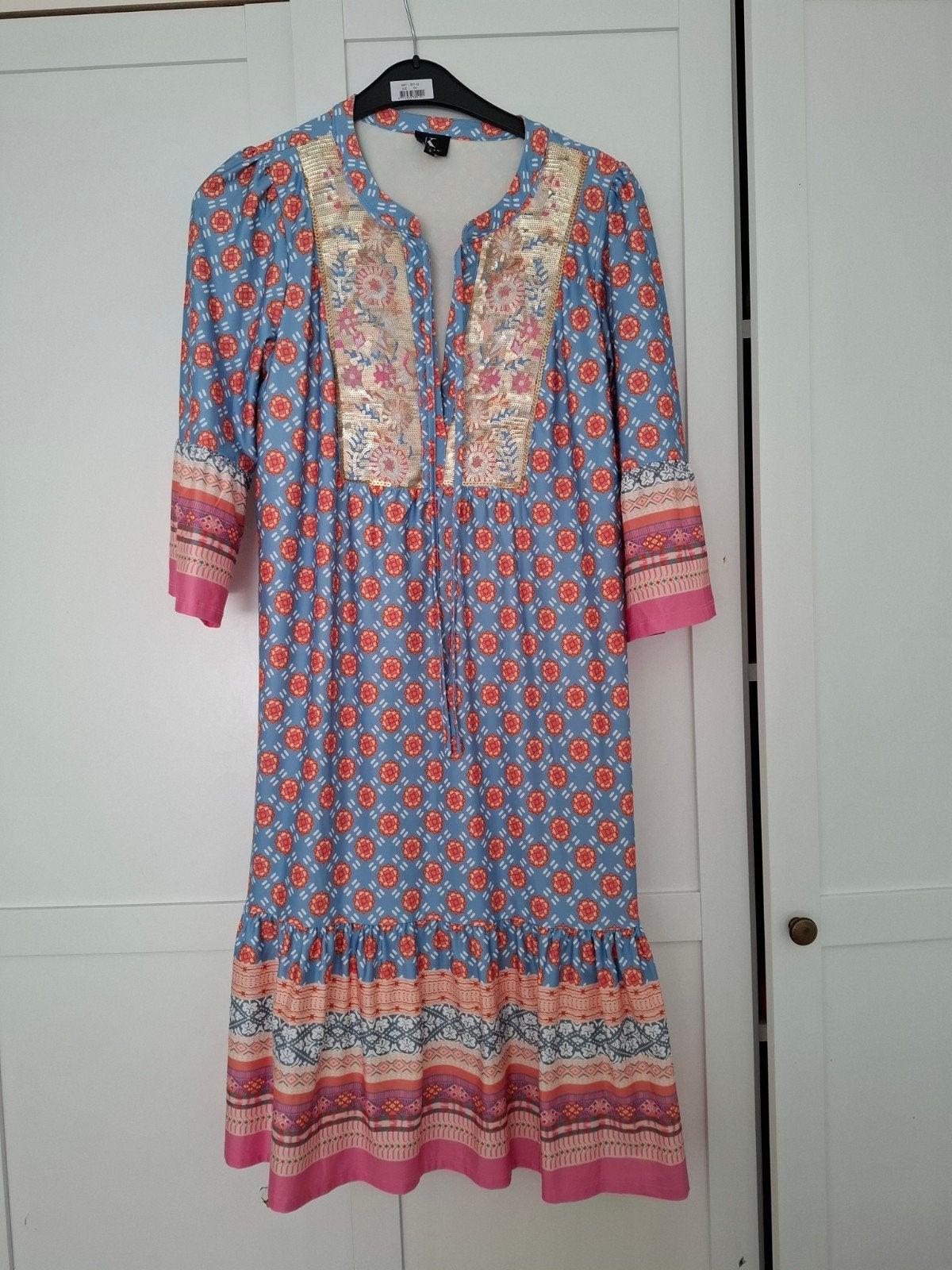 K-Design boho jurk met pailletten | Maat S | Knielengte, K-design, Ophalen of Verzenden, Zo goed als nieuw, Knielengte