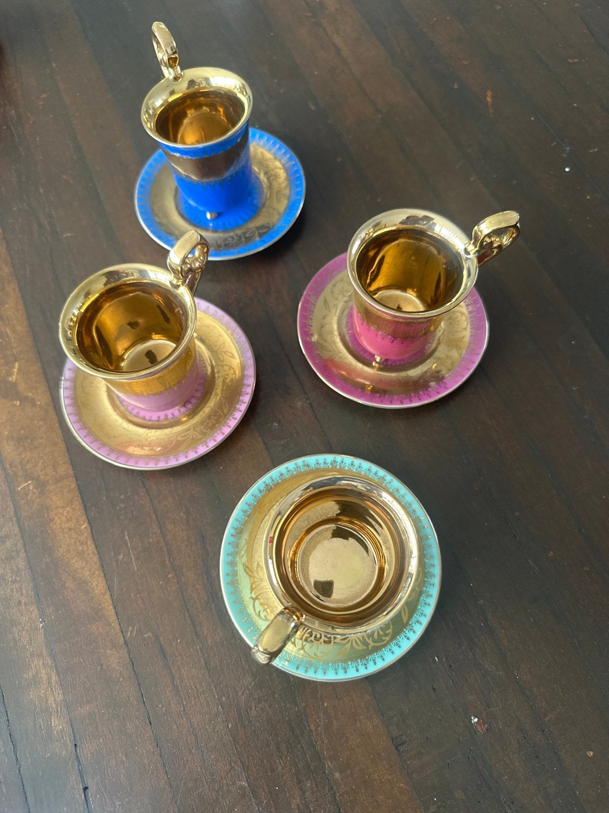 Set van 4 ongebruikte mokka kopjes met schotels, Ophalen of Verzenden