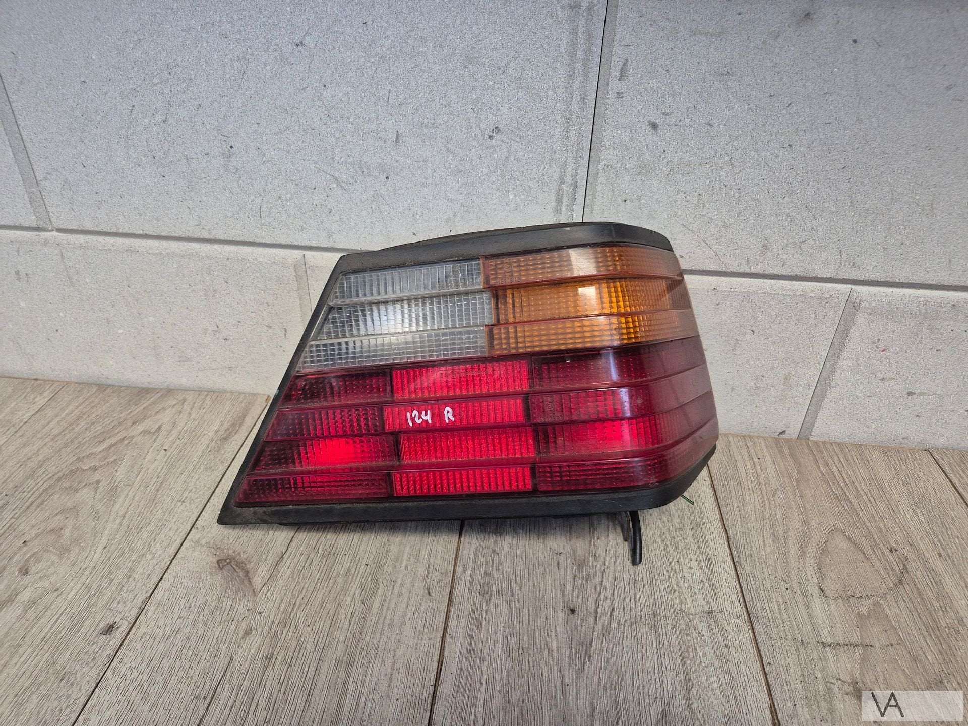 Achterlicht rechts van Mercedes E klasse W124 1983 - 1995, Gebruikt, -, Ophalen of Verzenden, -