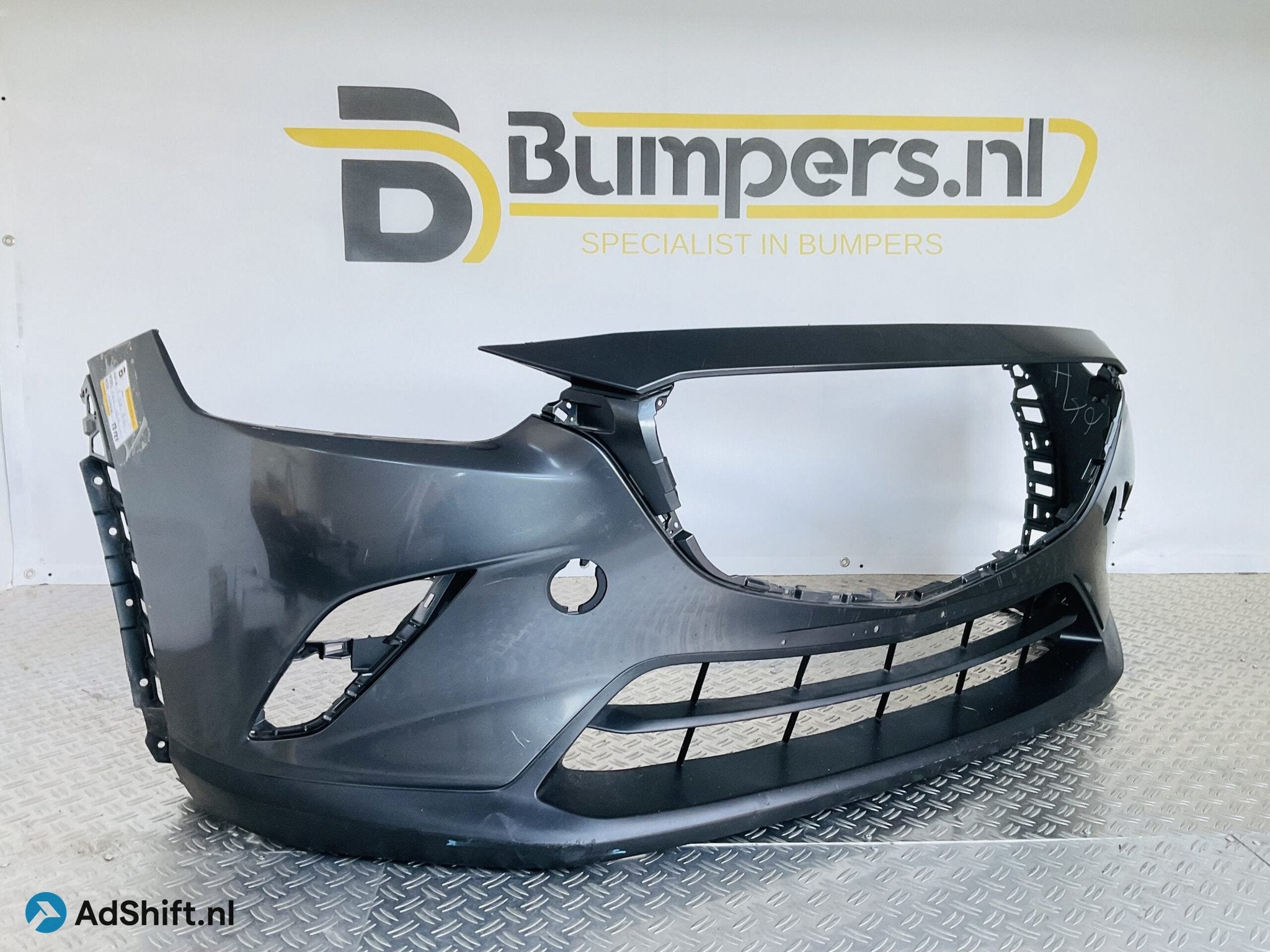 Bumper Mazda CX3 2015-2019 Voorbumper 2-B10-13121z, Auto-onderdelen, Bumper