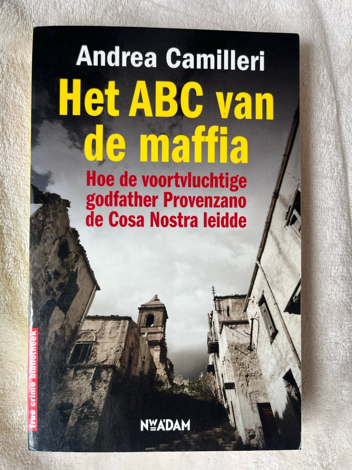 Het ABC van de maffia - Andrea Camilleri, Ophalen of Verzenden, Zo goed als nieuw