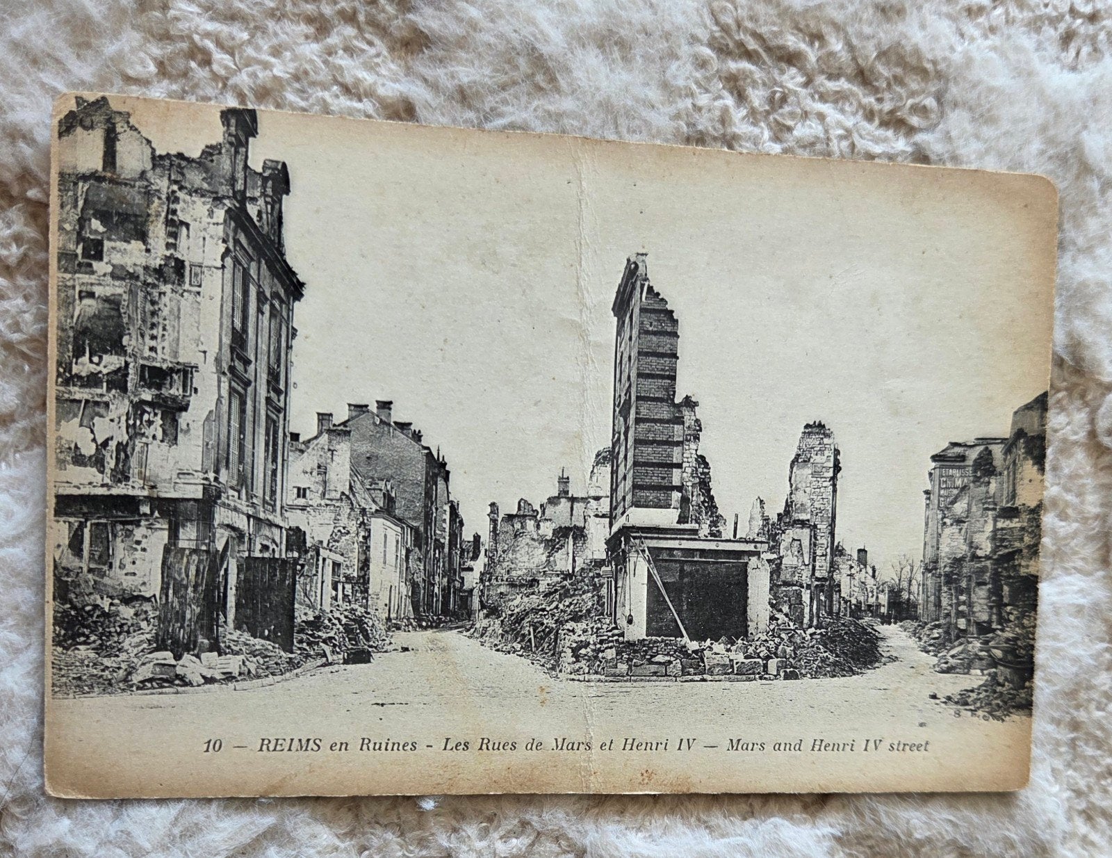 Oorlogs Ansichtkaart Reims - Les Rues de Mars et Henri IV, Verzenden, Voor 1920, Gelopen, Frankrijk