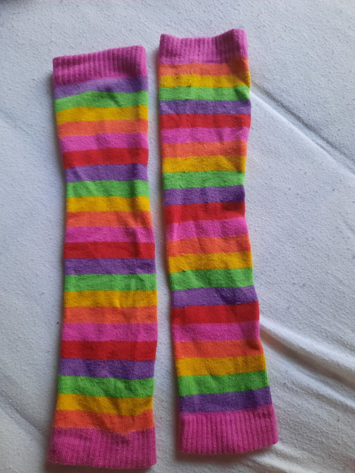 leuke regenboog beenwarmers, Ophalen of Verzenden, Zo goed als nieuw, Overige kleuren, Sokken en Kniesokken