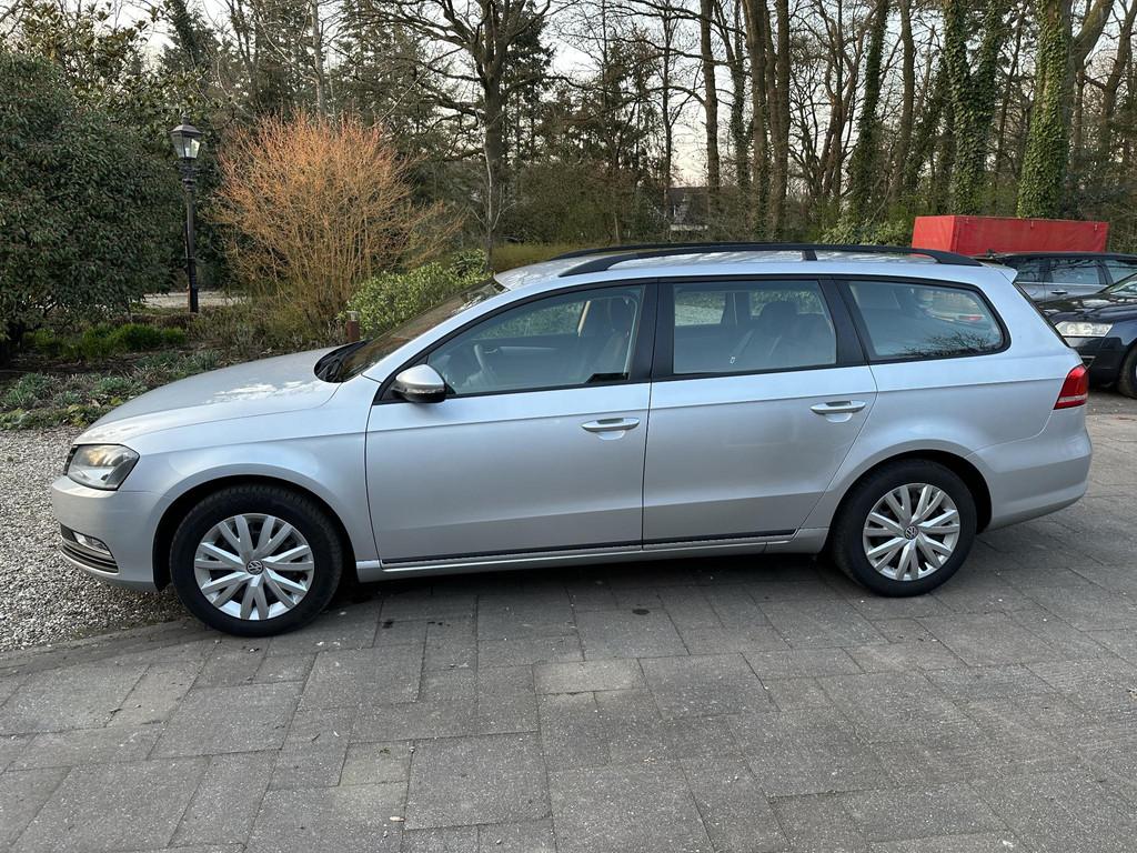 Volkswagen Passat Variant 1.4 TSI Easyline BlueMotion, Auto's, Voorwielaandrijving, Euro 5, Stof, Gebruikt