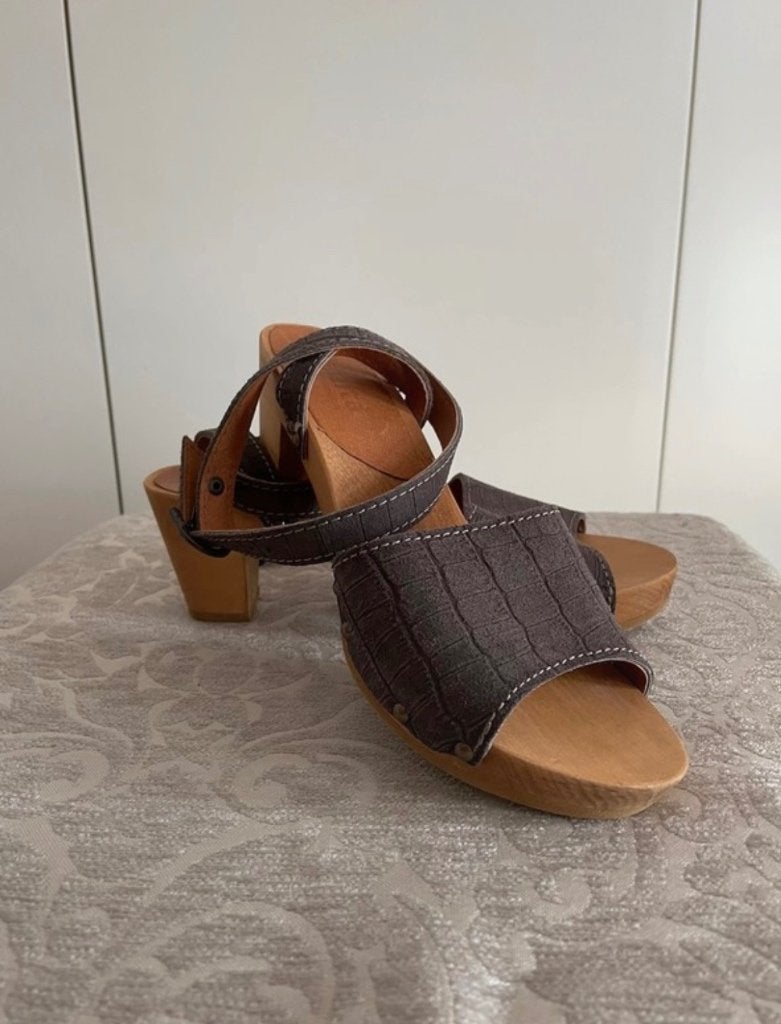 Sanita echt leren grijs blauwe clogs klompen maat 37, Kleding | Dames, Schoenen, Blauw, Nieuw, Sanita, Sandalen of Muiltjes