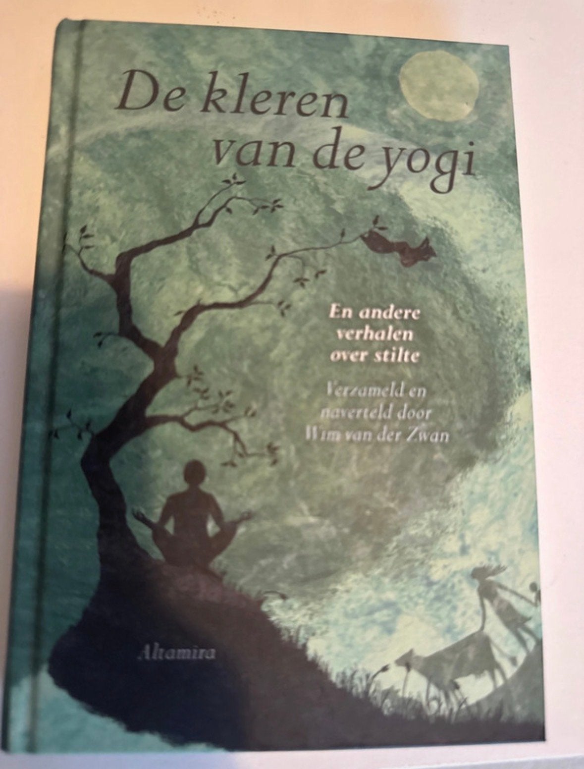 De kleren van de yogi - Verhalen over stilte, Ophalen of Verzenden, Zo goed als nieuw, Spiritualiteit algemeen, Verhaal of Roman