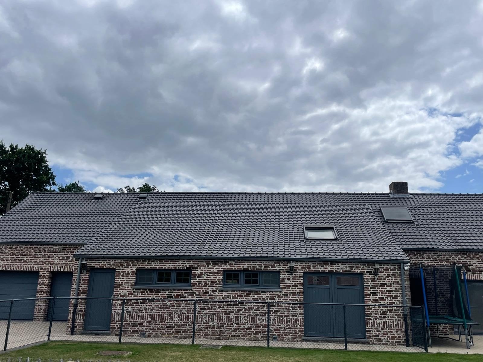 Monier tuile du nord  dakpannen Zwart/Antraciet, Doe-het-zelf en Verbouw, Dakpannen en Dakbedekking, Ophalen, Gebruikt, Steen of Klei