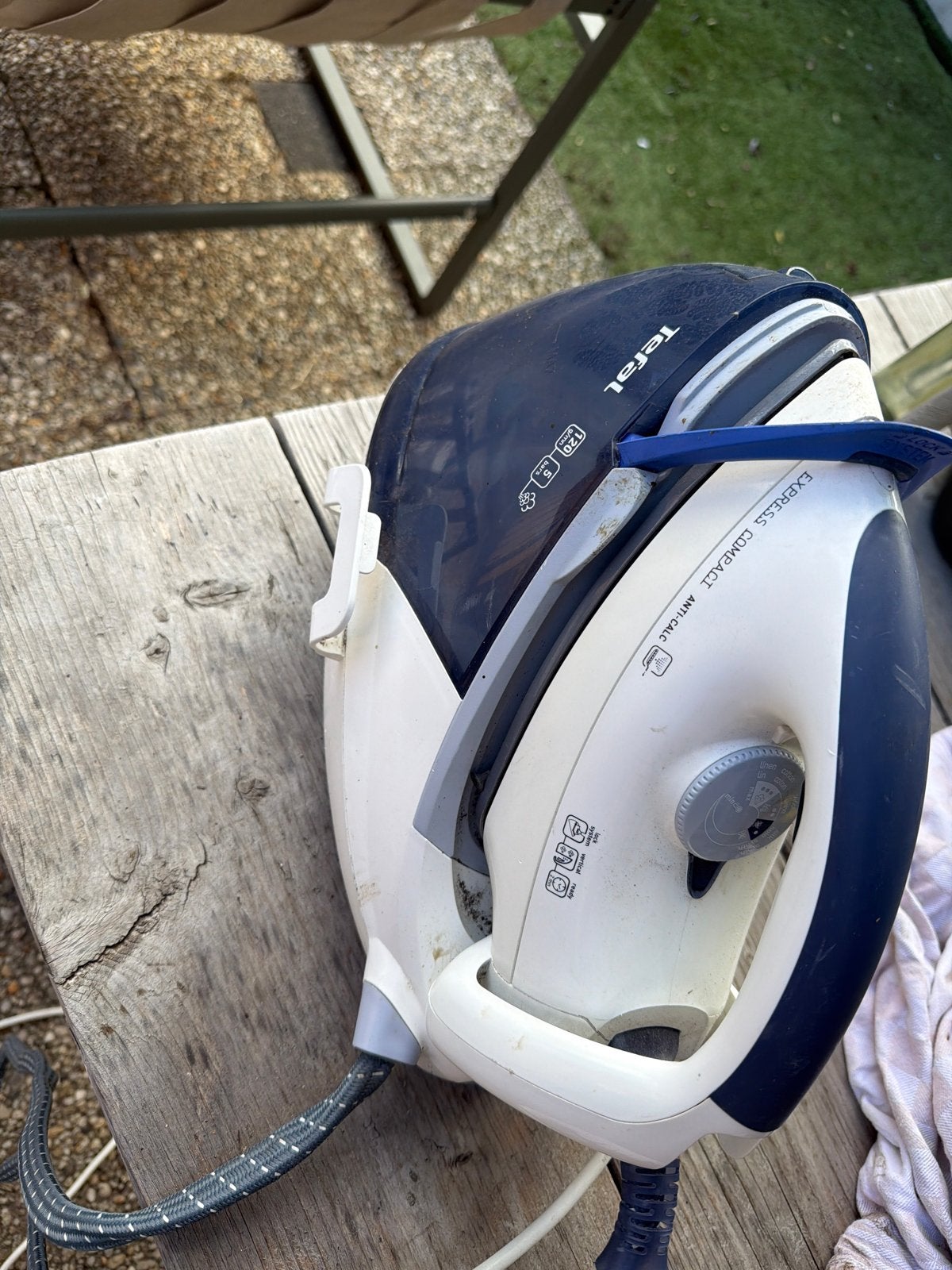 Tefal Express Compact Stoomgenerator Strijkijzer, Witgoed en Apparatuur, Strijkijzers en Strijkplanken, Ophalen of Verzenden, Gebruikt