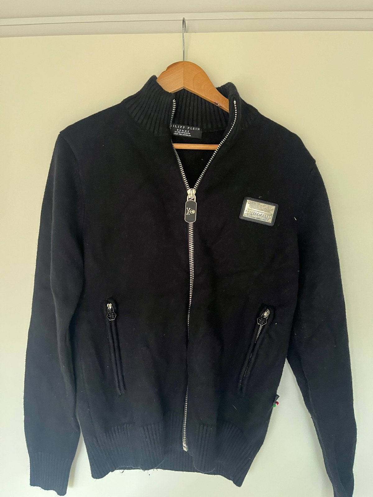 Philipp Plein Homme Zwart Vest met Rits en Skull Patch, Ophalen of Verzenden, Zo goed als nieuw, Maat 48/50 (M), Zwart