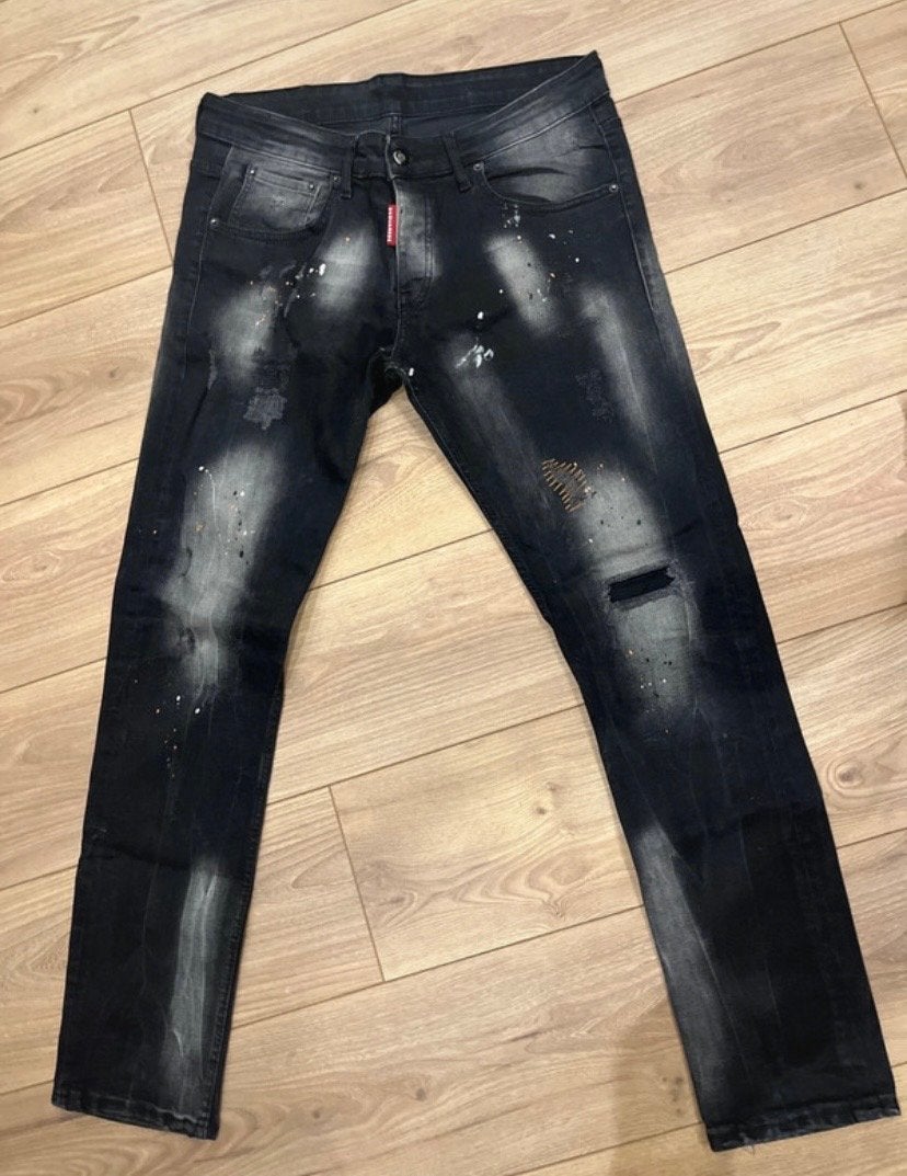 Dsquared2 Jeans Zwart - Gedragen met verfspatten, Ophalen of Verzenden, Nieuw, Zwart, Overige jeansmaten
