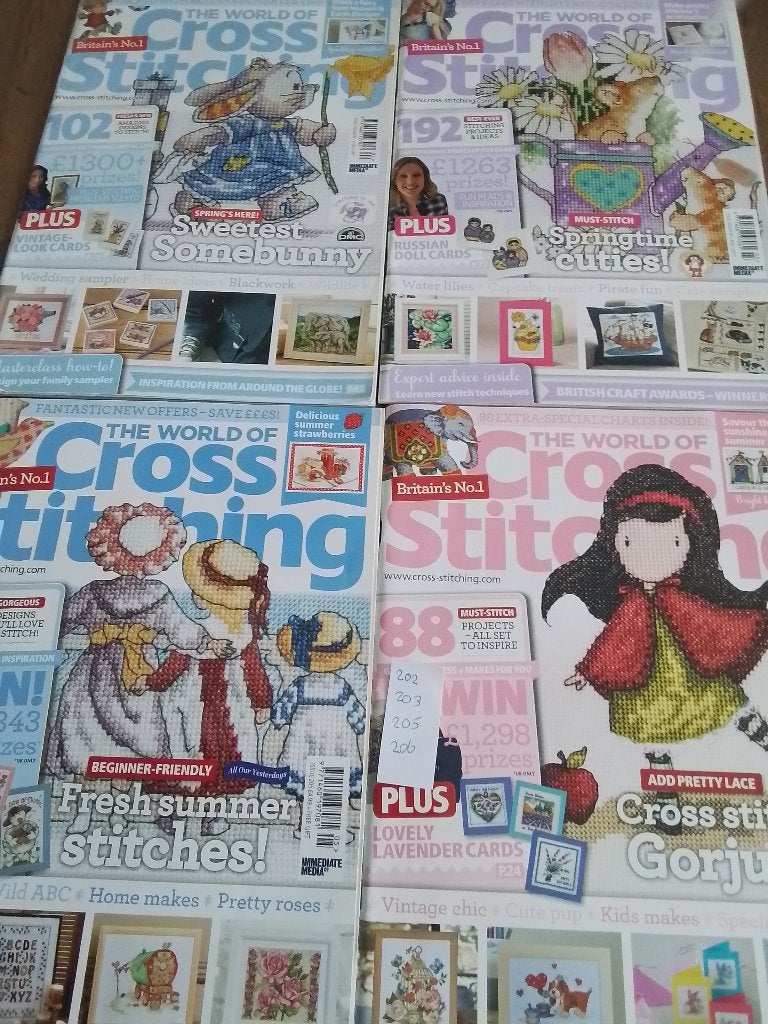 4 cross stitching nr 202, 203, 205 en 206, Ophalen of Verzenden, Zo goed als nieuw, Handborduren, Patroon