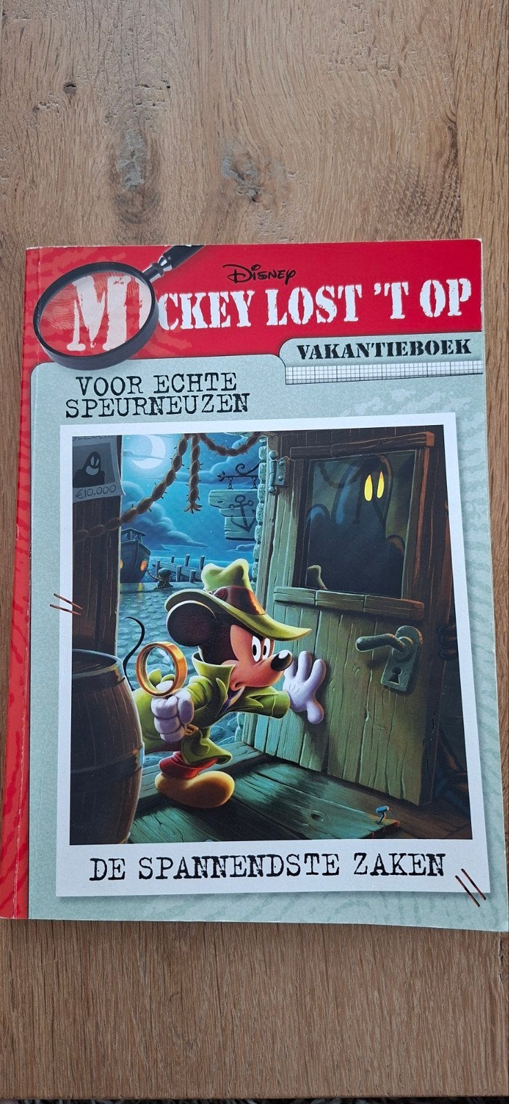 Mickey lost 't op - vakantieboek 2022, Boeken, Ophalen of Verzenden, Zo goed als nieuw, Disney