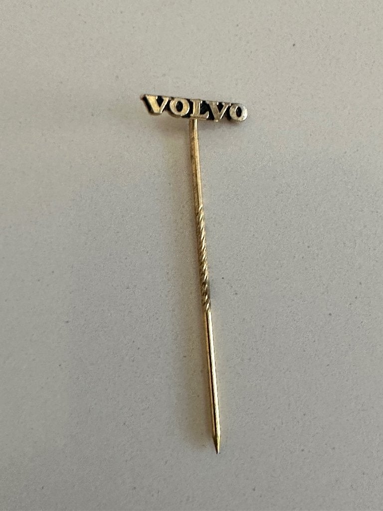 Pin Volvo , oud, Verzamelen, Ophalen of Verzenden, Zo goed als nieuw, Merk, Speldje of Pin