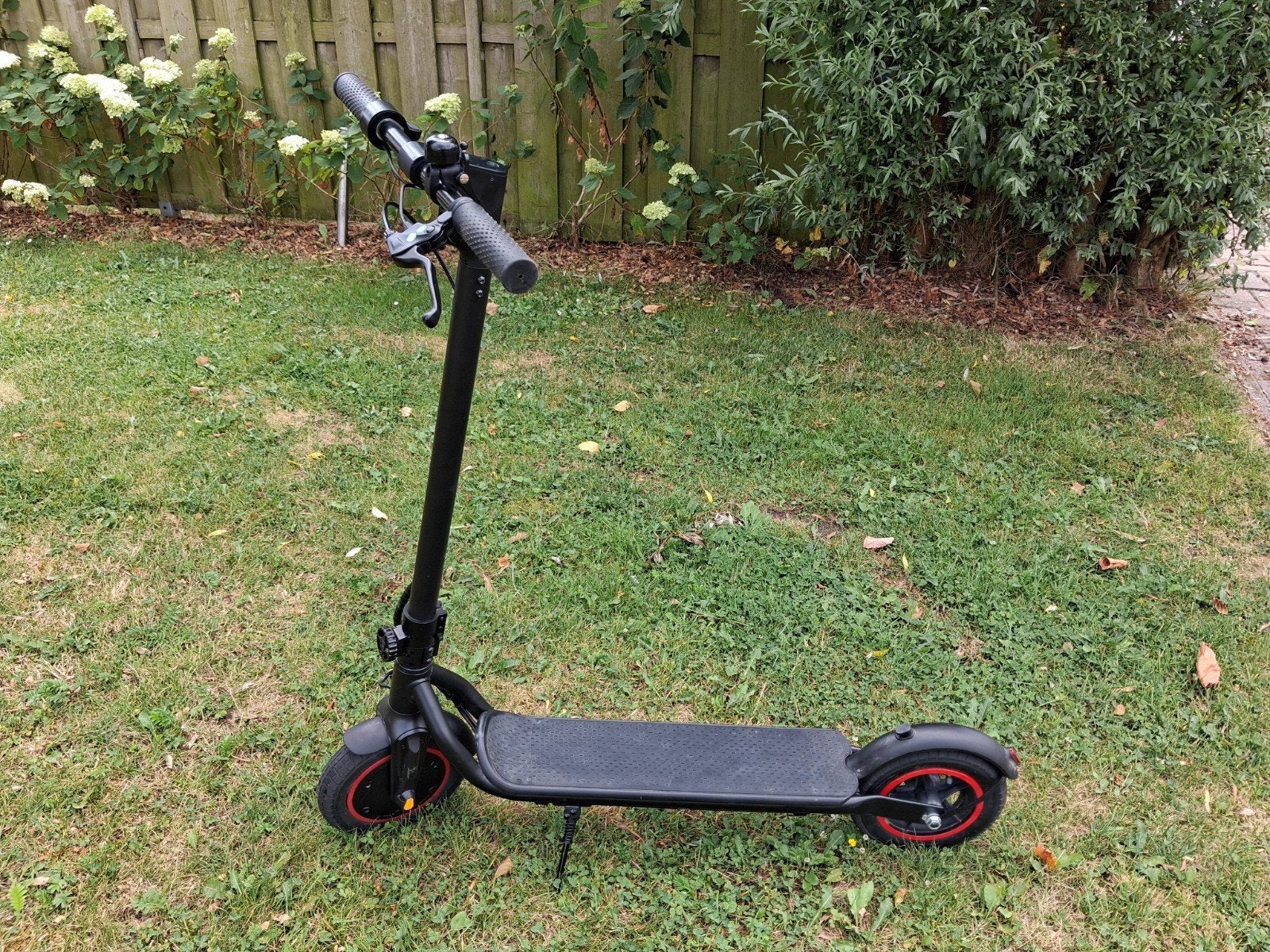 Elektrische step 35km/u - Ideaal voor camping/camper/caravan, Fietsen en Brommers, Steps, Ophalen, Zo goed als nieuw, Elektrische step (E-scooter)