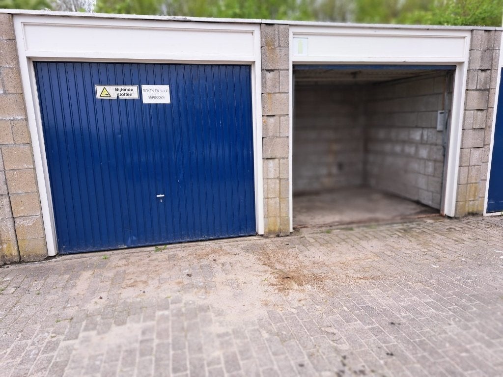 Veilige motorstalling opslagbox te huur in Driezum, Ophalen of Verzenden, Ambachtshuis Verhuur, Verhuur@detriemen.com, Van Sytzamawei 28 9114   RW Driezum
