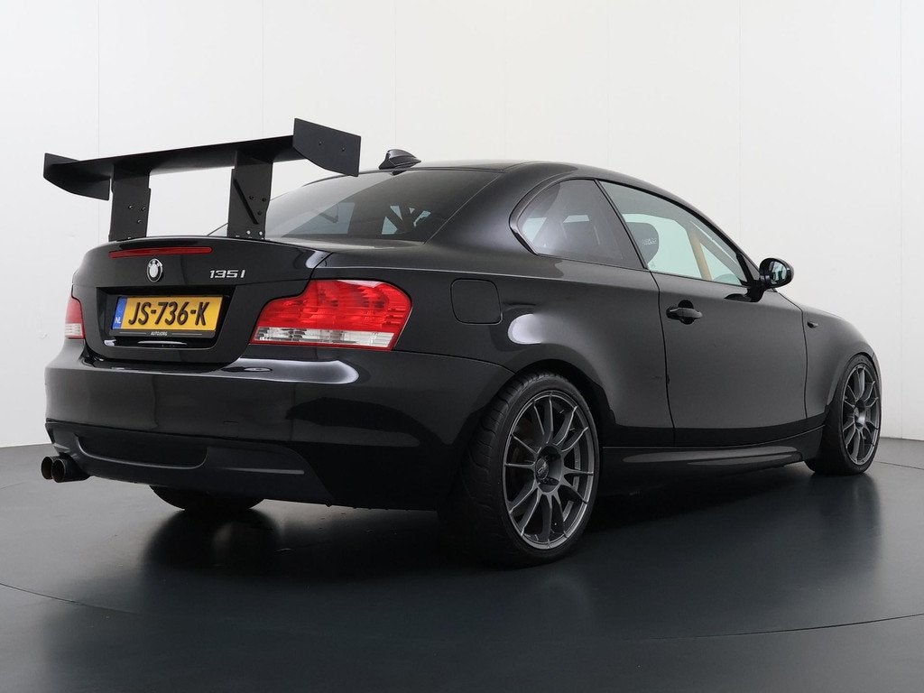 BMW 1-serie Coupé 135i Trackday auto Geen APK! Circuitauto, Euro 5, Gebruikt, 4 stoelen, 1465 kg