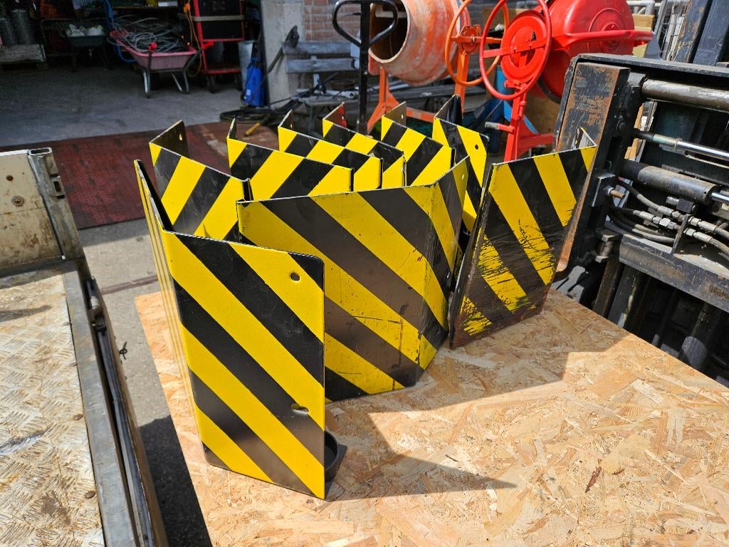 Aanrijdbeveiliging palletstelling, Doe-het-zelf en Verbouw, Metalen, Ophalen, Gebruikt, IJzer