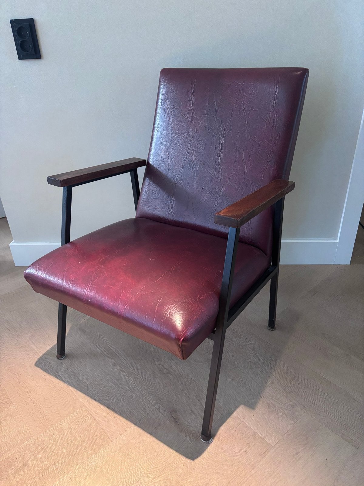 Vintage Industriële Fauteuil Jaren '50-'70 - Bordeaux Rood, Ophalen