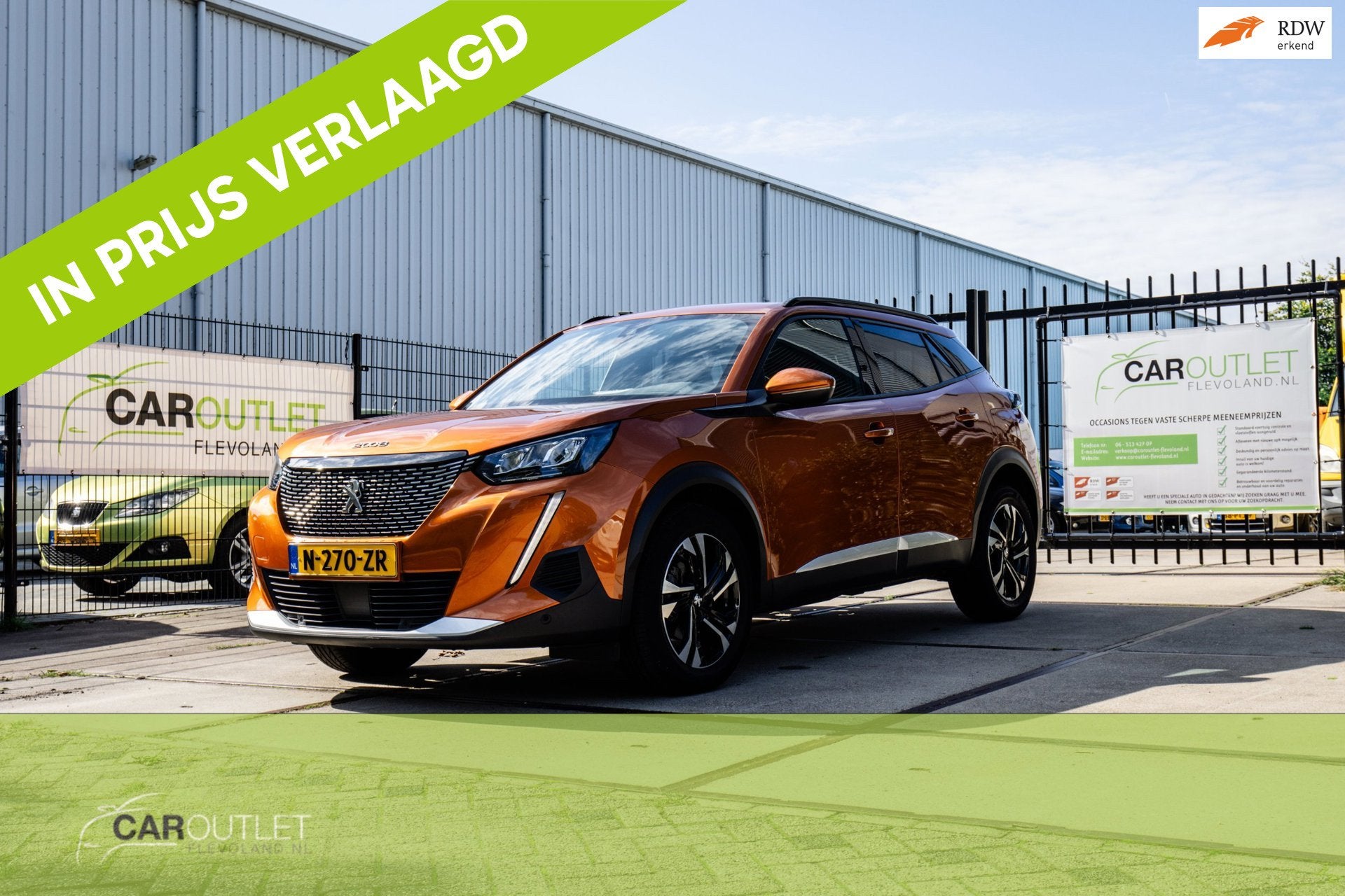 Peugeot 2008 1.2 PureTech Blue Lease Allure