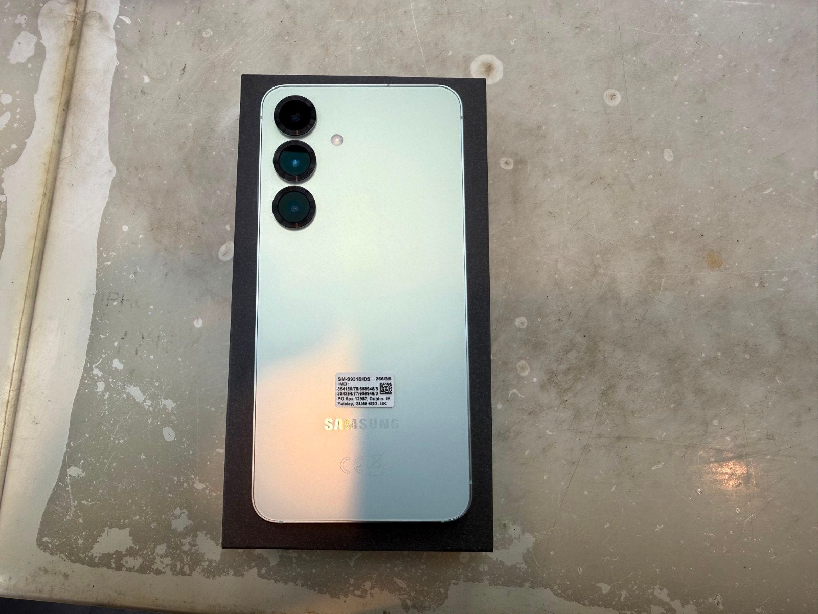 Samsung Galaxy S25 256GB - Zo goed als nieuw, Telecommunicatie, Mobiele telefoons | Samsung, Overige modellen, Zwart, Touchscreen