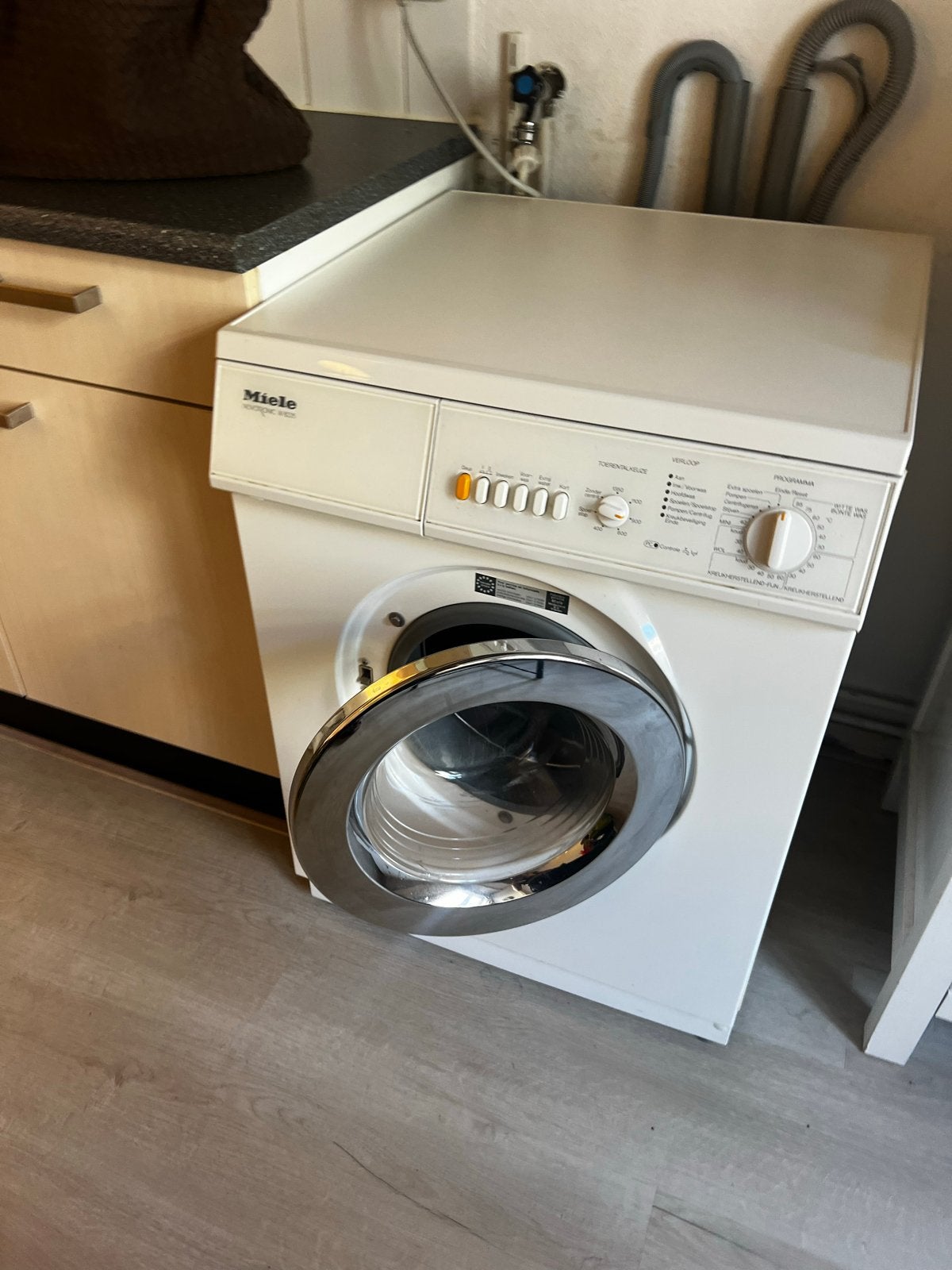 Miele Novotronic W8225, Ophalen