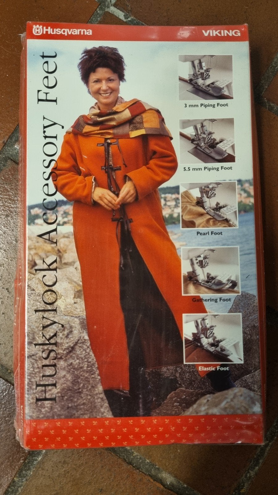 Voetenset voor Huskylock 905, 910, 936 - Nieuw, Hobby en Vrije tijd, Naaimachines en Toebehoren, Ophalen of Verzenden, Nieuw, Lockmachine