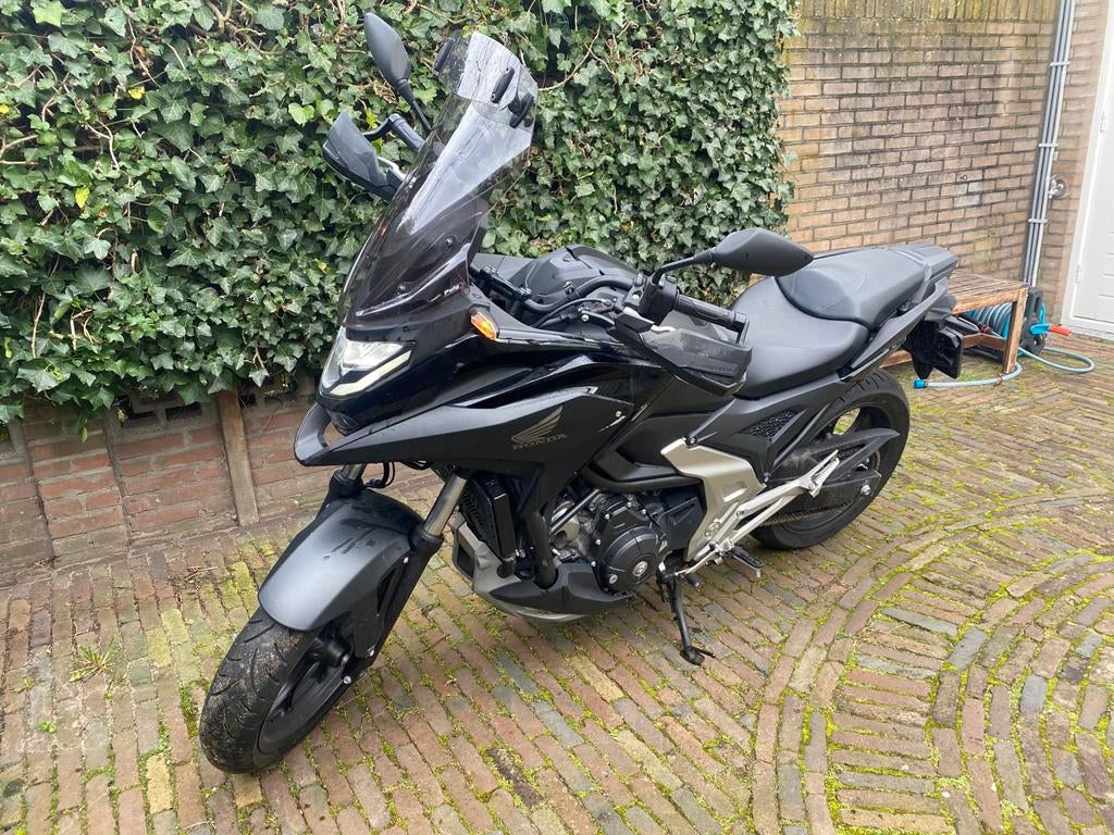 Honda NC750X 2023, 2 cilinders, 745 cc, Motorrijbewijs A, Particulier