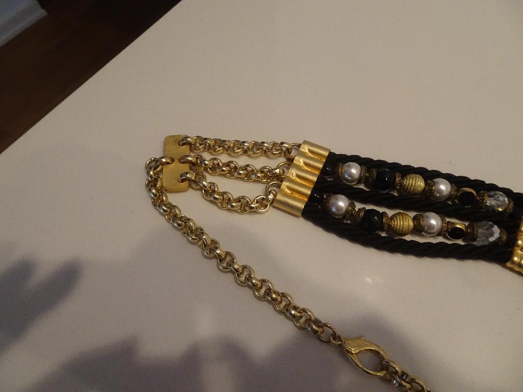 Zwart met goudkleurige riem van touw en kralen, Kleding | Dames, Riemen en Ceinturen, Verzenden, Zwart, Nieuw, Tailleriem