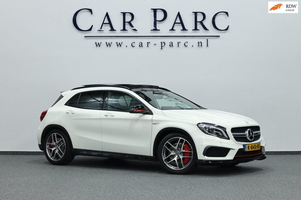 Mercedes-Benz GLA-klasse AMG 45 4MATIC Edition 1 LED/PANO/CA, Auto's, Gebruikt, Euro 6, 4 cilinders, Wit