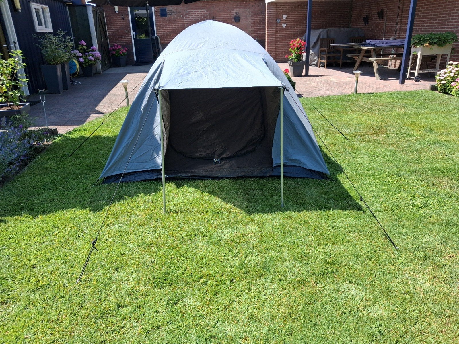 2 persoontje tent. Gebruikt maar ziet er nog goed uit., Ophalen