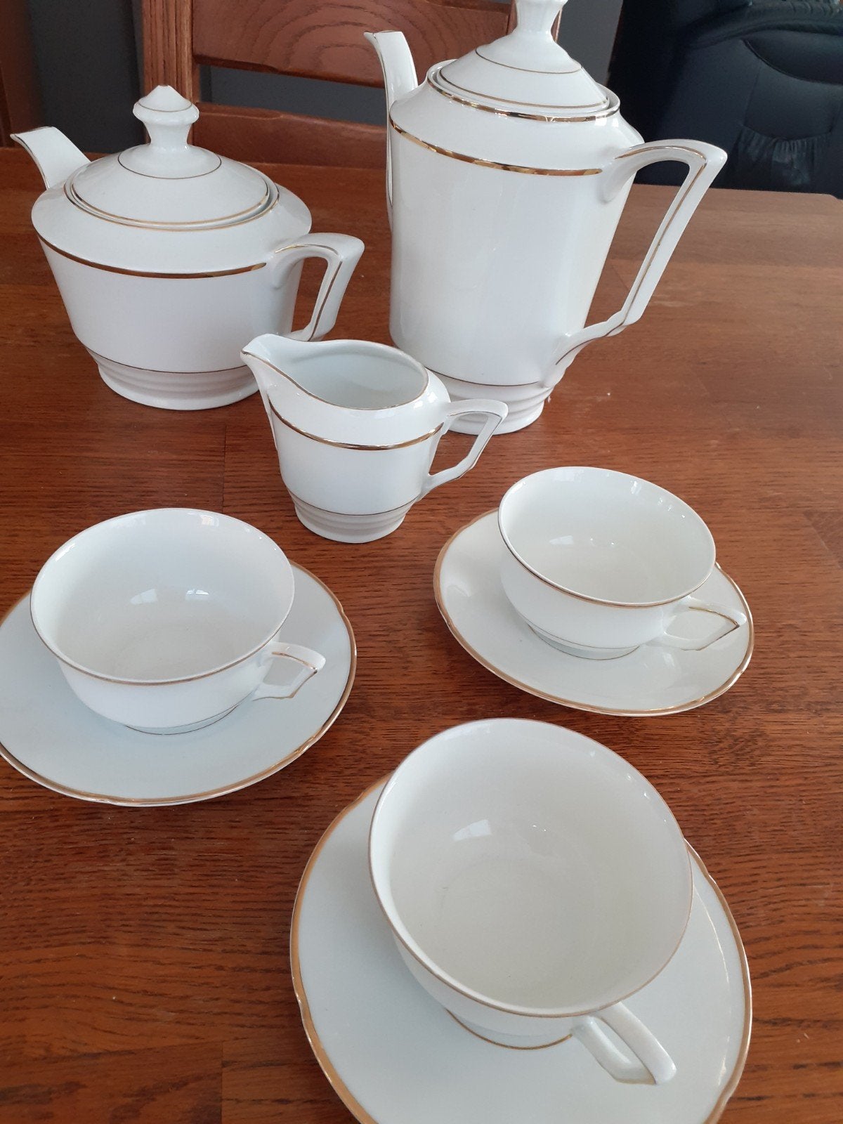Bavaria porseleinen koffie/theeservies met gouden rand, Huis en Inrichting, Keuken | Servies, Ophalen of Verzenden