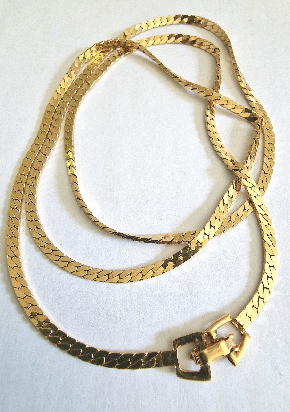 Goudkleurige ketting., Ophalen of Verzenden, Goud, Overige materialen