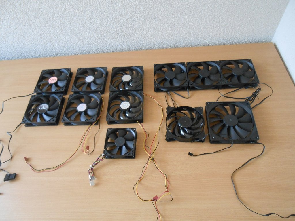Veel casefans totaal 12 Corsair/ Coolermaster etc, Ophalen, Gebruikt