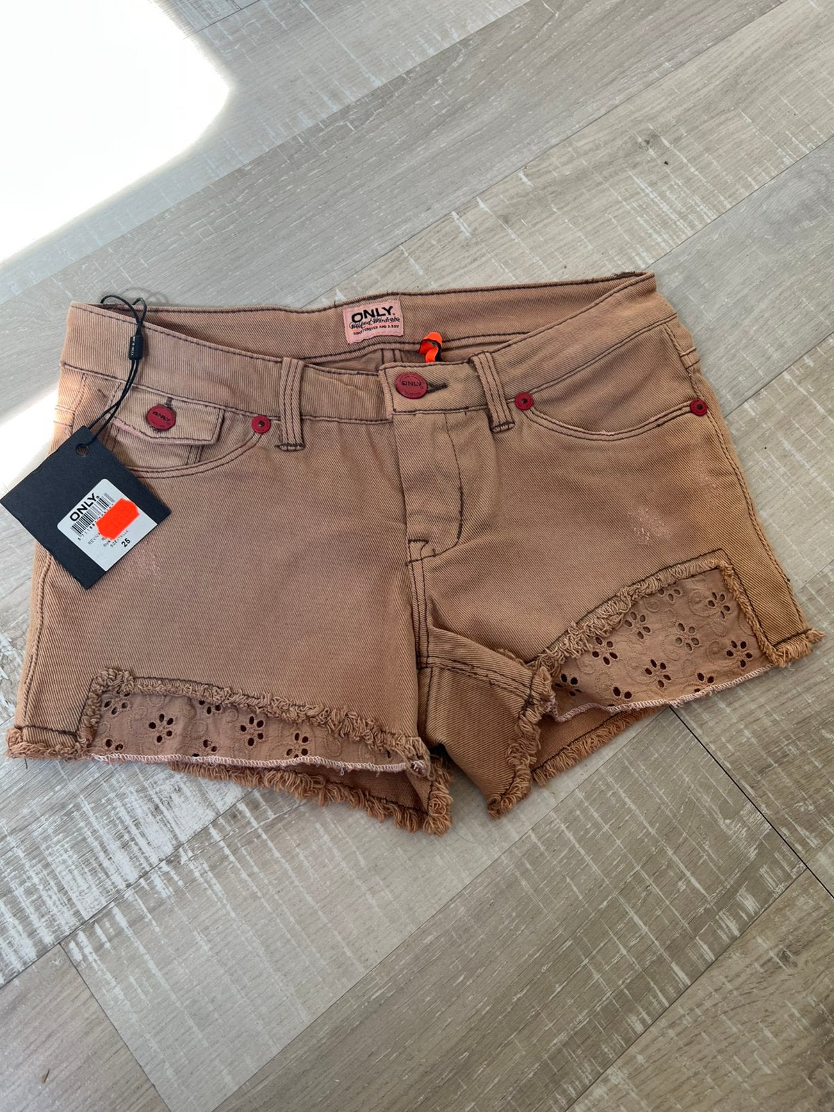 Korte broek van Only maat 34, Kleding | Dames, Ophalen of Verzenden, Zo goed als nieuw, Blauw, W27 (confectie 34) of kleiner