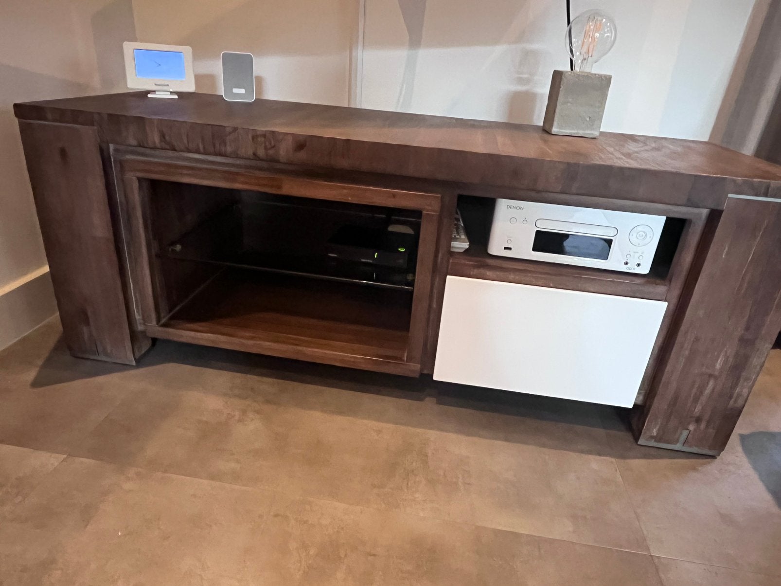Henders & Hazel Cataluna tv-dressoir, Ophalen, Gebruikt, 100 tot 150 cm, Minder dan 100 cm