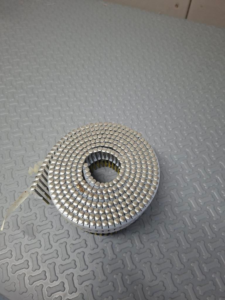 NIEUW! 7 rollen RVS nagels 2,1x50 mm op band, Ophalen of Verzenden, Nieuw, Rvs