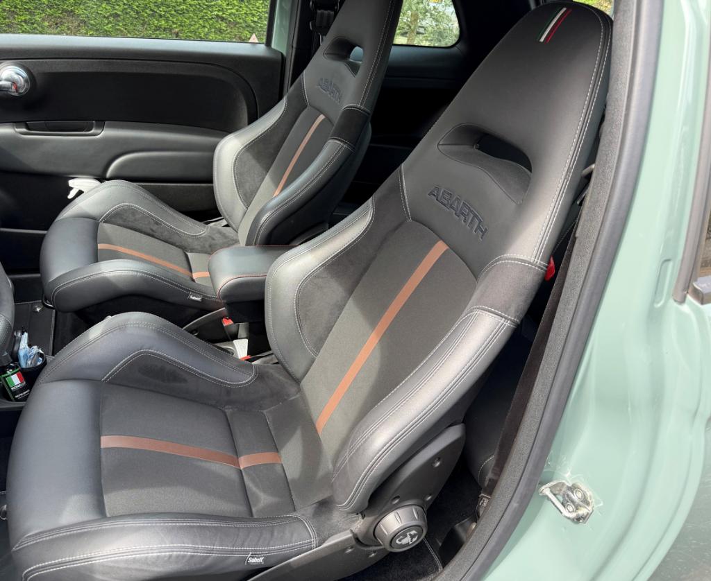 Abarth 695 70 Anniversario – interieur (1 of 1949), Ophalen, Nieuw, Fiat