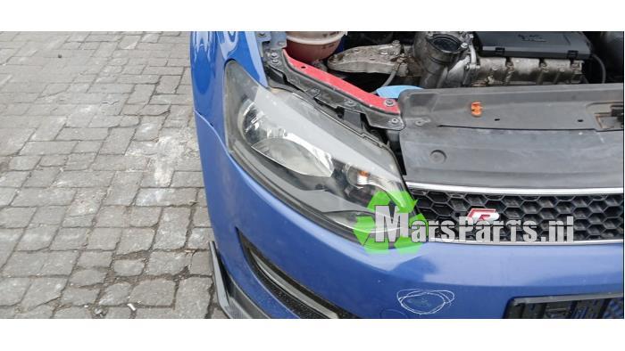 Koplamp rechts van een Volkswagen Polo, Auto-onderdelen, Verlichting, Gebruikt, -, Volkswagen, -