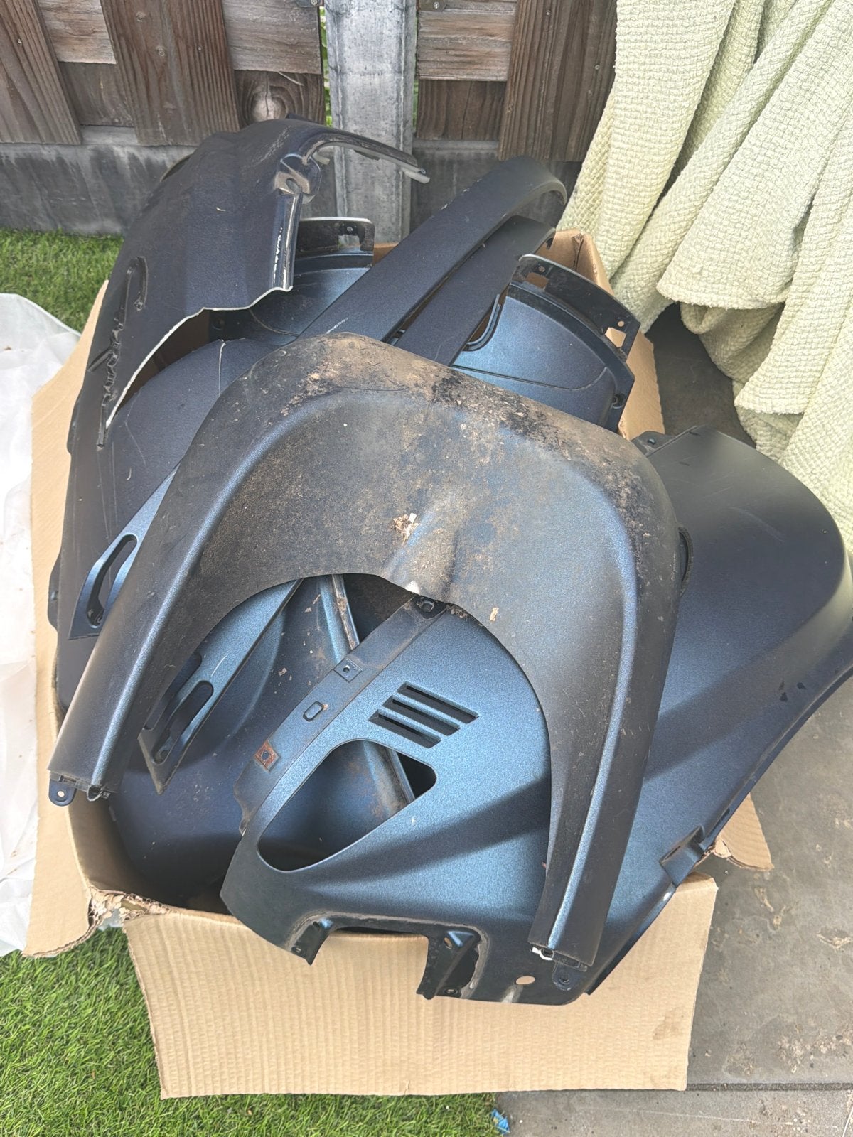 Scooter kappen met schade - diverse onderdelen, Ophalen, Gebruikt, Kap, Overige merken