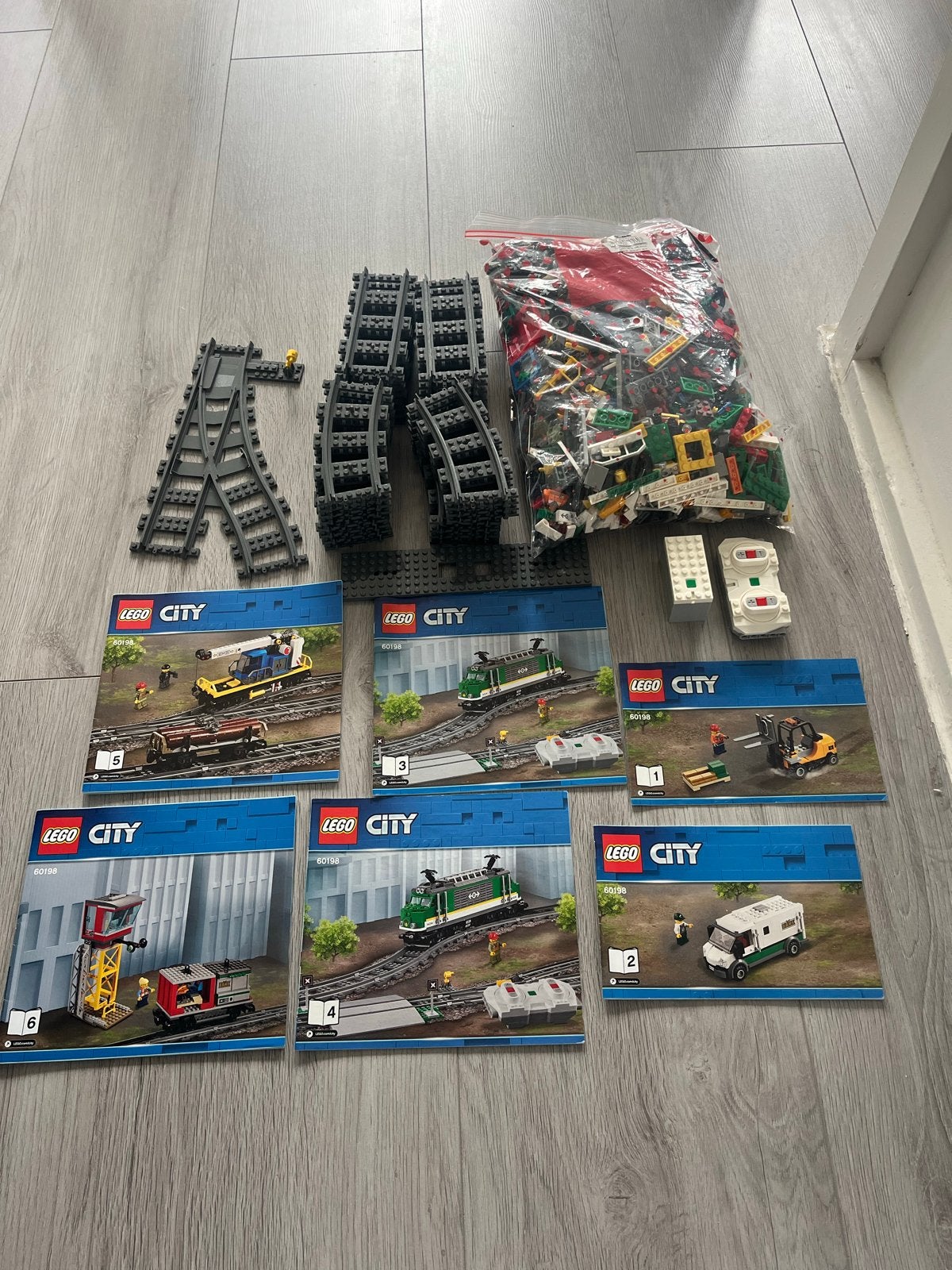 Lego City 60198 Vrachttrein - 100% compleet met instructies, Lego, Ophalen of Verzenden, Compleet, Complete set