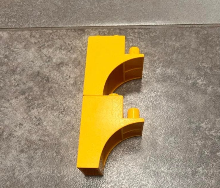 Duplo Gele Boogblokken (2 stuks) - Bruggen & Tunnels, Ophalen of Verzenden, Gebruikt, Losse stenen, Duplo