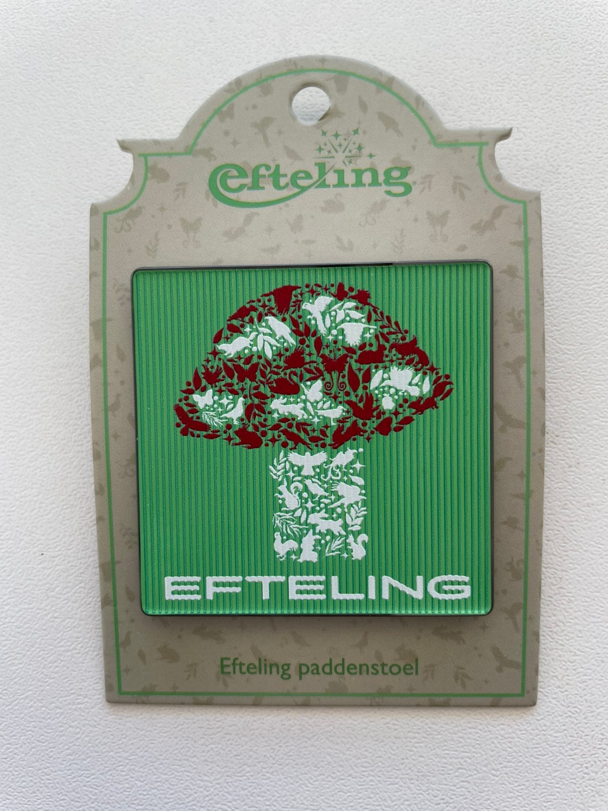 Efteling pin Efteling paddenstoel op kaartje, Verzamelen, Efteling, Ophalen of Verzenden, Nieuw, Button of Speldje