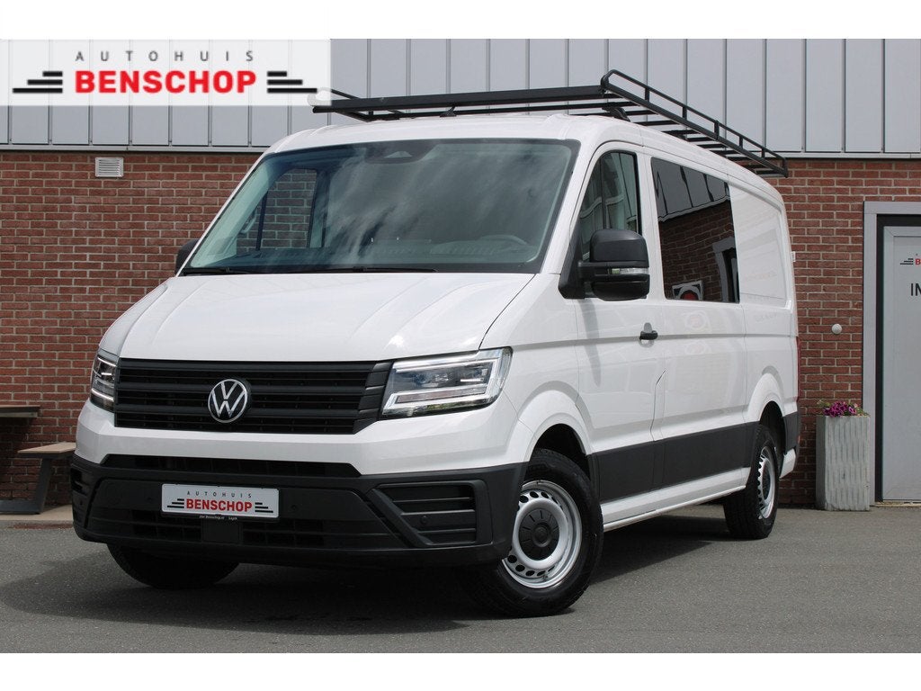 Volkswagen Crafter 2 35 2.0 TDI 140PK L3H2 DC |TREKHAAK|LED|, Voorwielaandrijving, Stof, Gebruikt, Zwart