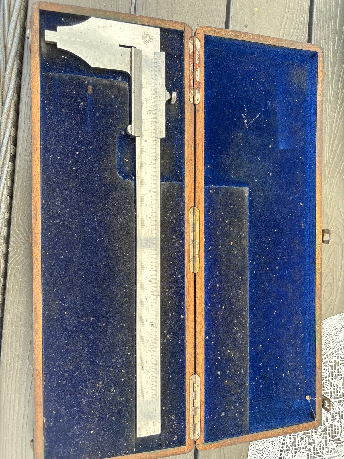 Vintage Schuifmaat in Houten Kist - Precisie Meetinstrument, Antiek en Kunst, Ophalen of Verzenden