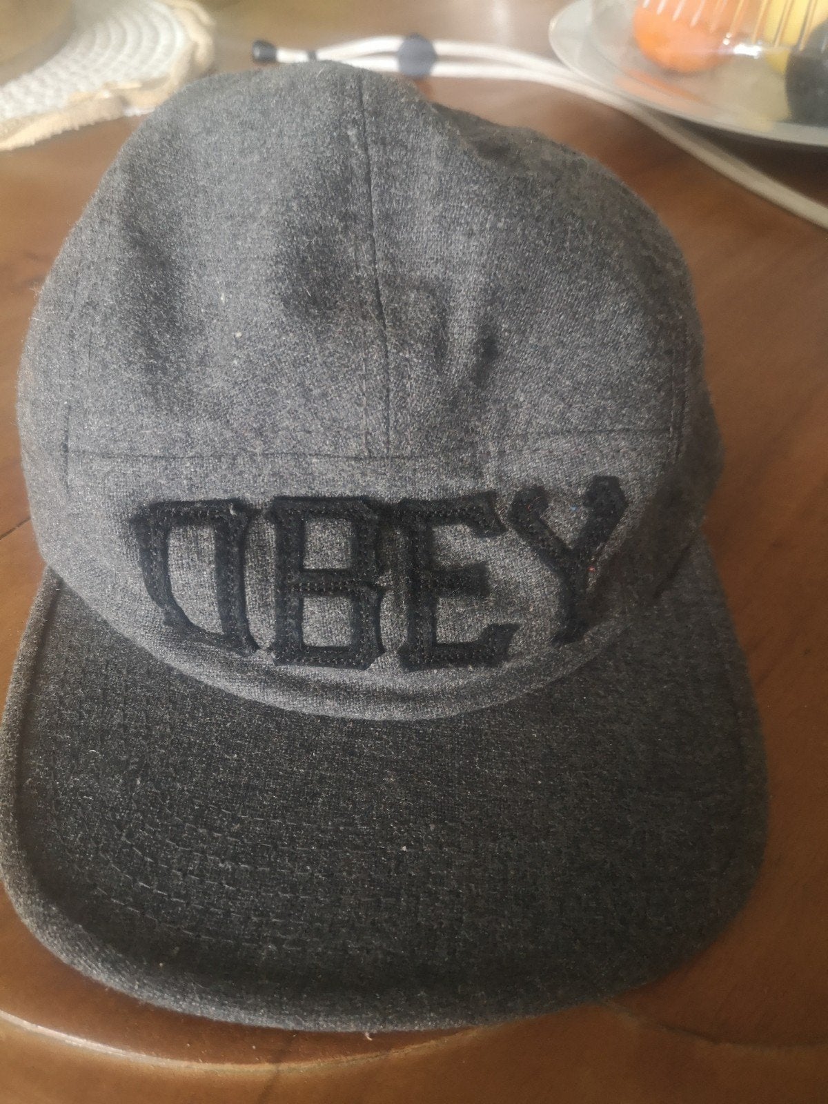 Obey pet - One Size Fits All - te Haarlem, Obey, Pet, Gedragen, One size fits all