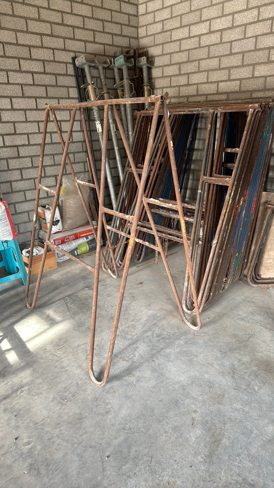 Schragen 135 cm 15 stuks, Ophalen, Zo goed als nieuw, Overige typen, Minder dan 2 meter