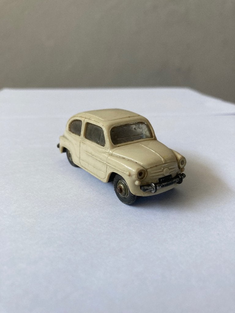 Norev Fiat 600 1:43, Ophalen of Verzenden, Gebruikt, Auto, Norev