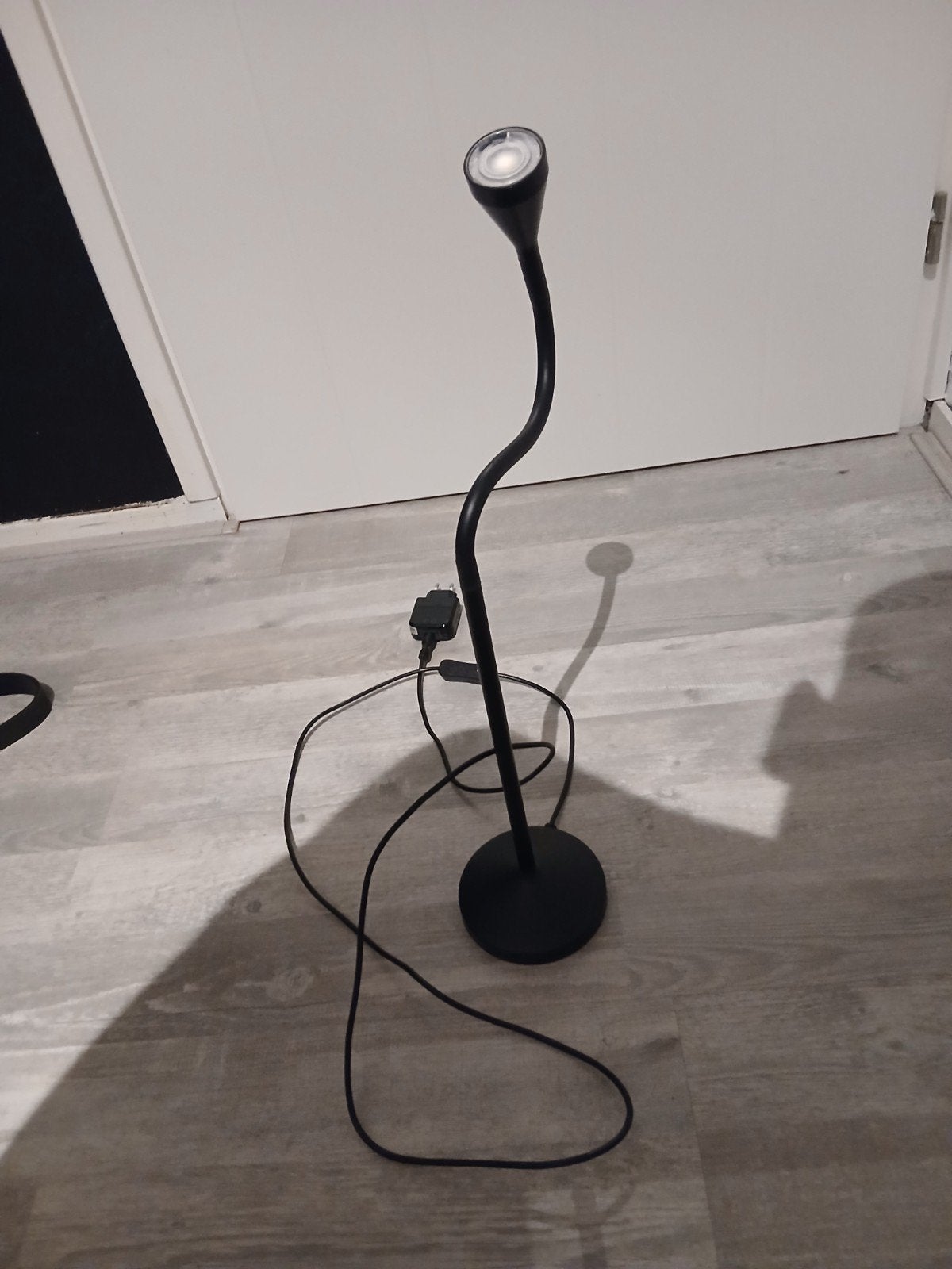 bureau lamp vervormbaar, Zwart, Ophalen, Zo goed als nieuw, Bureaulamp