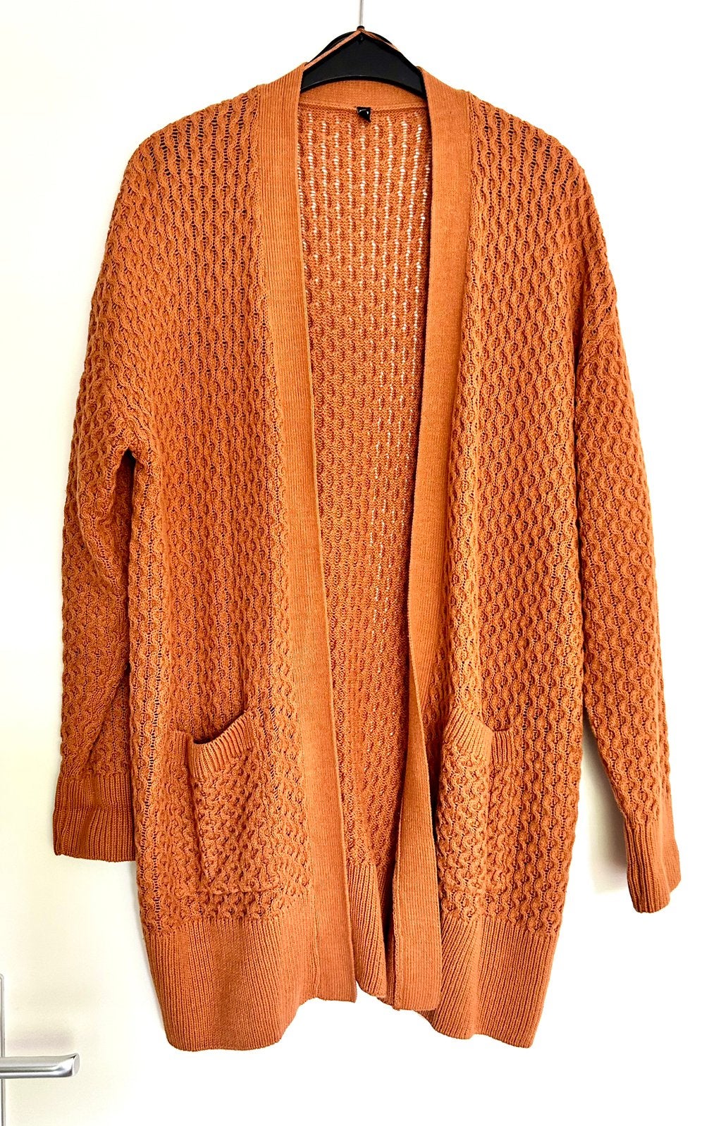 Lange gebreide vest mt. L van HEMA, Ophalen of Verzenden, Zo goed als nieuw, Maat 42/44 (L), Oranje