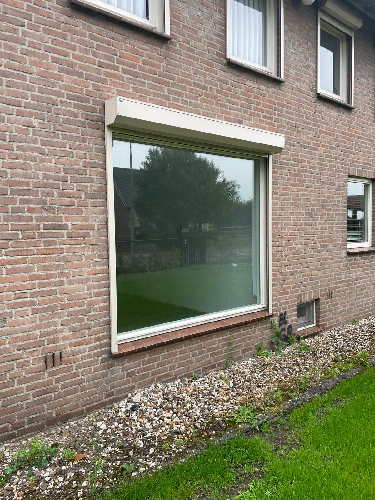 Te koop nette goed werkende electrische rolluik, Ophalen, Zo goed als nieuw, 200 cm of meer